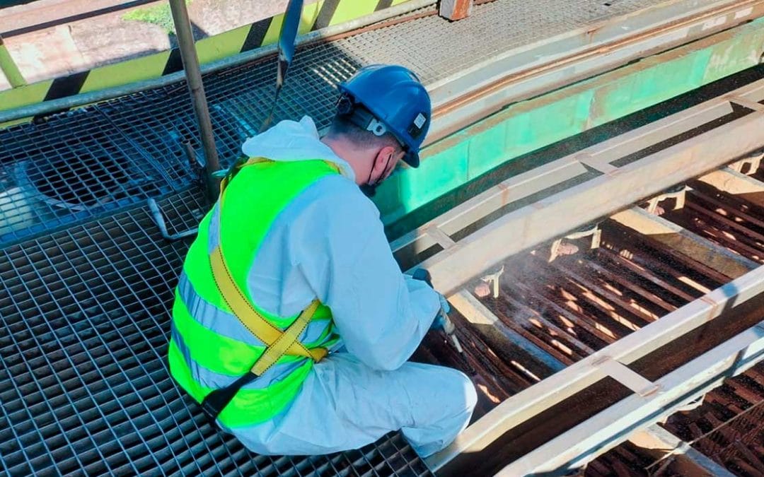 Limpieza y mantenimiento de torres de refrigeración en Galicia: prevención de Legionella antes del invierno